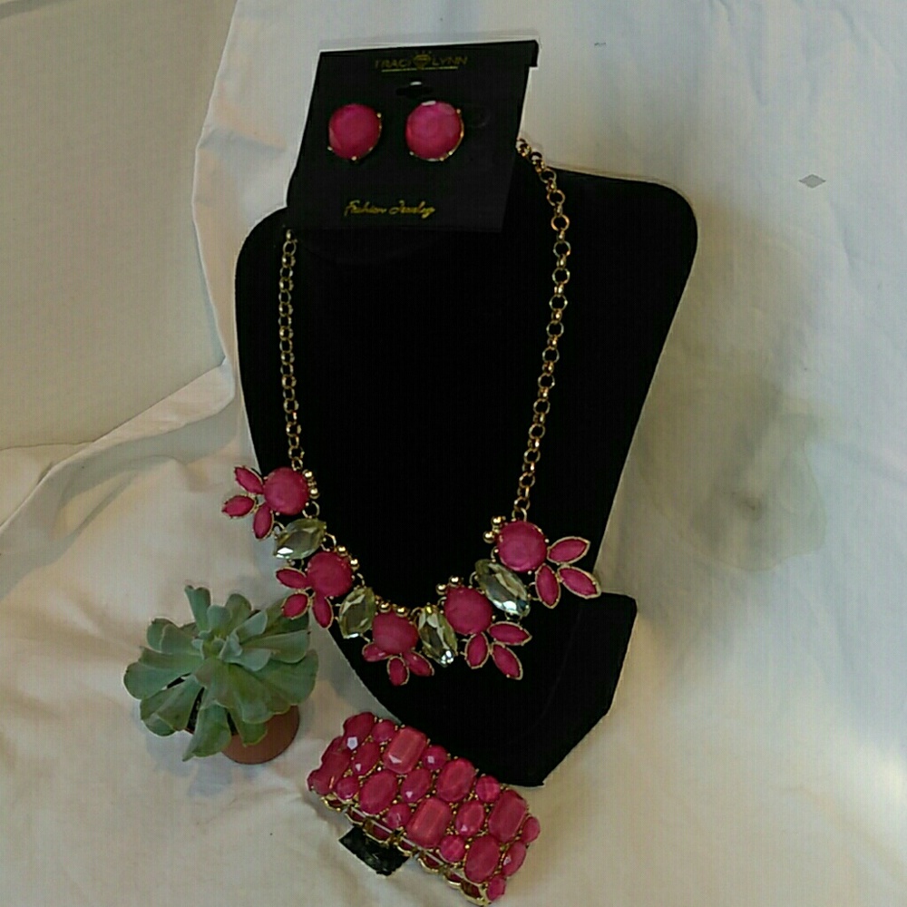 CUTIE NECKLACE SET(FUSCHIA/GOLD)